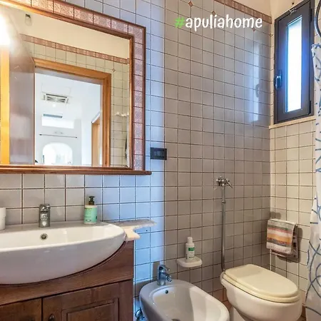 Emma's Fronte Mare Con Piscina - Apulia Διαμέρισμα Torre Suda