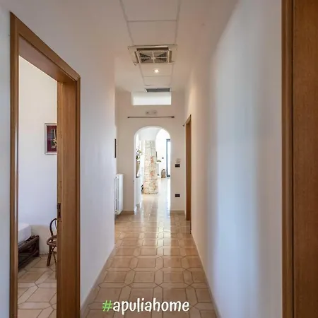 Emma's Fronte Mare Con Piscina - Apulia Appartamento