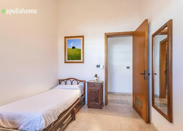 Emma's Fronte Mare Con Piscina - Apulia Torre Suda